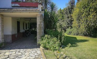 CASA EN TAPIALES
