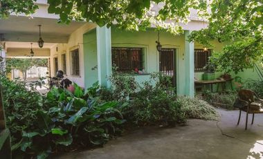 CASA EN TAPIALES