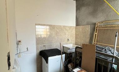 PH PARA DOS FAMILIAS O INVERSOR VENTA  Marco Avellaneda  1781 REMEDIOS DE ESCALADA