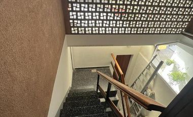 PH PARA DOS FAMILIAS O INVERSOR VENTA  Marco Avellaneda  1781 REMEDIOS DE ESCALADA