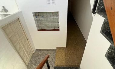 PH PARA DOS FAMILIAS O INVERSOR VENTA  Marco Avellaneda  1781 REMEDIOS DE ESCALADA
