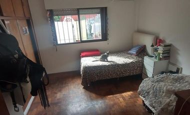 PH PARA DOS FAMILIAS O INVERSOR VENTA  Marco Avellaneda  1781 REMEDIOS DE ESCALADA