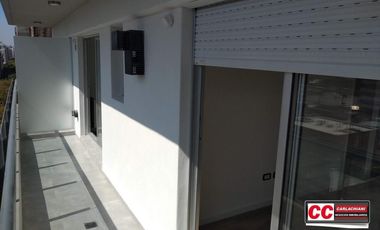 Local al frente - Estrenar - Kitchenette y Baño!!