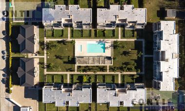 Venta Duplex 4 ambientes - Condominio Altos de Maschwitz - Apto Credito