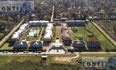 Venta Duplex 4 ambientes - Condominio Altos de Maschwitz - Apto Credito