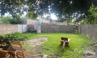 Casa 3 dormitorios en Pérez.