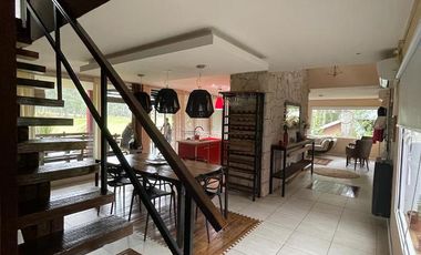 ALQUILER TEMPORAL - Casa 4 dormitorios - Carilo