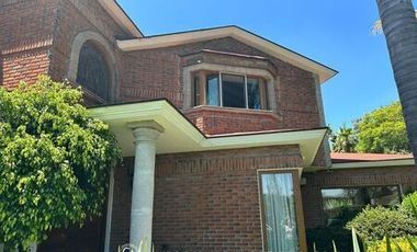EXCLUSIVA CASA EN VENTA EN HACIENDA  DE VALLE ESCONDIDO