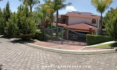 EXCLUSIVA CASA EN VENTA EN HACIENDA  DE VALLE ESCONDIDO