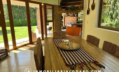 EXCLUSIVA CASA EN VENTA EN HACIENDA  DE VALLE ESCONDIDO