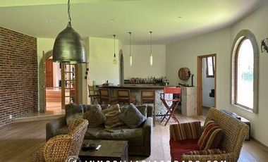 EXCLUSIVA CASA EN VENTA EN HACIENDA  DE VALLE ESCONDIDO