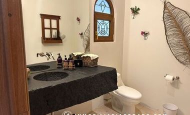 EXCLUSIVA CASA EN VENTA EN HACIENDA  DE VALLE ESCONDIDO
