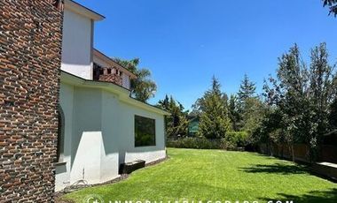 EXCLUSIVA CASA EN VENTA EN HACIENDA  DE VALLE ESCONDIDO