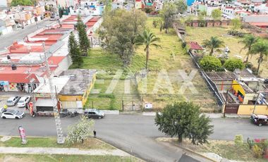 Oportunidad Única! Renta Terreno Comercial de Alto Tráfico sobre el Libramiento - (3)