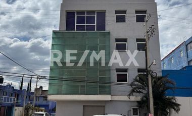 Edificio Comercial en Venta  - (3)