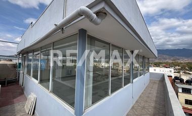 Edificio Comercial en Venta  - (3)