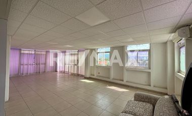 Edificio Comercial en Venta  - (3)