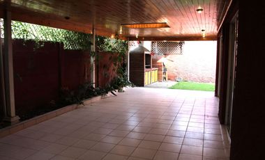 Casa en venta con 4 dormitorios y 2 baños en Puente Alto