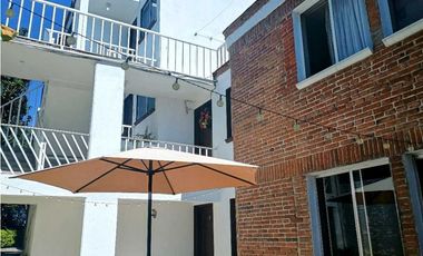 VENTA DE PROPIEDAD CON 5 DEPARTAMENTOS EN RANCHO CORTES CUERNAVACA