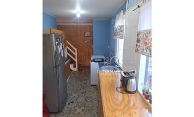 CASA DE 2 DOR EN FRUTILLAR ALTO