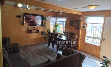CASA DE 2 DOR EN FRUTILLAR ALTO