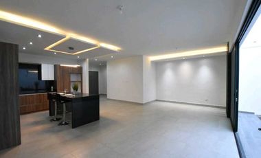 Residencia de lujo en venta super equipada Cima del bosque mty