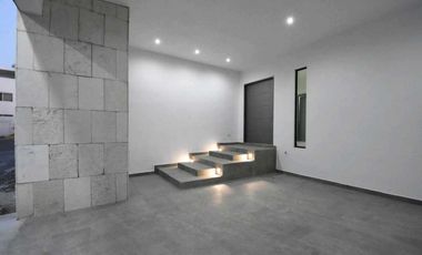 Residencia de lujo en venta super equipada Cima del bosque mty