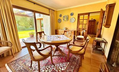 Pinares de Montemar, Concón. Gran Casa de 346 m2.