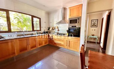 Pinares de Montemar, Concón. Gran Casa de 346 m2.