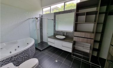 Casa campestre en condominio para la venta,Pueblito Cafetero,Pereira