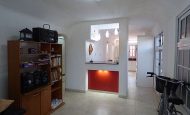 CASA EN GRANADERO BAIGORRIA - CHARCAS N° 1511 - DETALLES DE CALIDAD