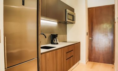 Venta Estudio de Lujo Colonial con Piscina, Terraza y Patio Privado en Tulum