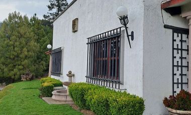 “Casa en venta con excelente terreno en Salazar”