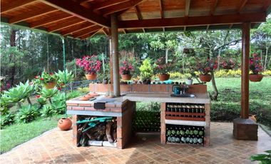 FINCA SANTA ELENA VEREDA BARRO BLANCO