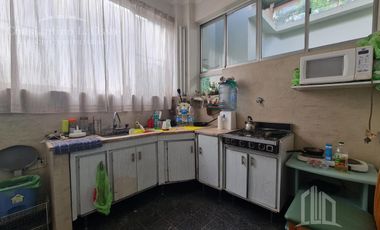 Casa en Venta - Lote propio - 4 cuadras de la estacion de Lomas de Zamora