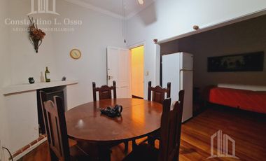 Casa en Venta - Lote propio - 4 cuadras de la estacion de Lomas de Zamora