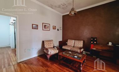 Casa en Venta - Lote propio - 4 cuadras de la estacion de Lomas de Zamora