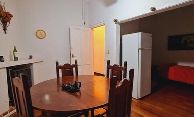 Casa en Venta - Lote propio - 4 cuadras de la estacion de Lomas de Zamora