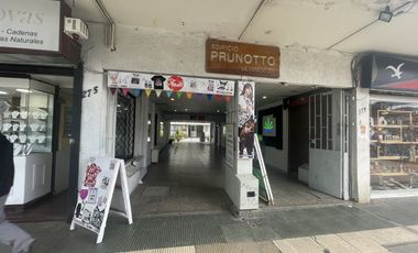 SE VENDE LOCAL COMERCIAL EN AV. VALPARAÍSO (CÓD. 474)