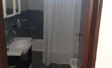 Casa - Temperley Oeste