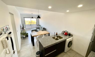 Venta departamento 2 ambientes con amplio balcón y vista abierta - Remedios de Escalada