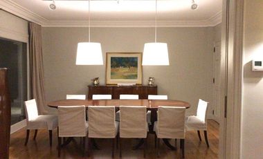 Casa a nuevo! Libertador al Río, calle cortada, 1150 m2 lote 650 m2 cub, 5 Dorm,