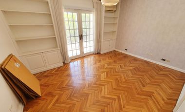 Casa a nuevo! Libertador al Río, calle cortada, 1150 m2 lote 650 m2 cub, 5 Dorm,