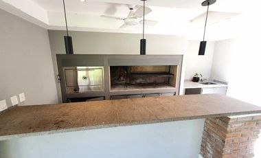 Casa a nuevo! Libertador al Río, calle cortada, 1150 m2 lote 650 m2 cub, 5 Dorm,