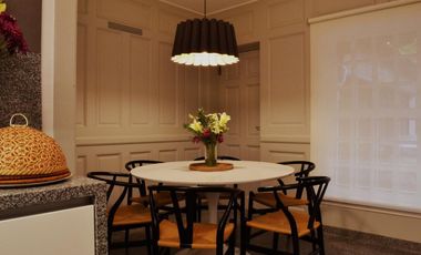 Casa a nuevo! Libertador al Río, calle cortada, 1150 m2 lote 650 m2 cub, 5 Dorm,