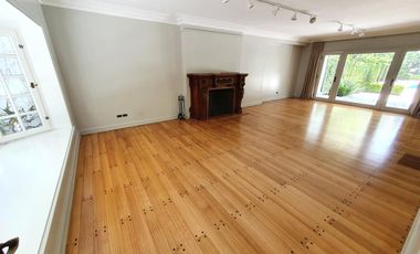 Casa a nuevo! Libertador al Río, calle cortada, 1150 m2 lote 650 m2 cub, 5 Dorm,