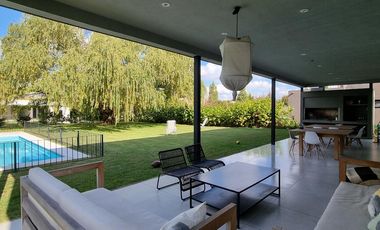 Km 38 de ramal Pilar, excelente acceso,  barrio con amenities