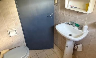 CASA EN SANTA MARIA DE PUNILLA A 200 MT DEL RIO COSQUIN Y 300MTS DE RUTA 38 TERRENO CON HERMOSA VEGETACIÓN SOBRE CALLE ADOQUINADA Ref 1832