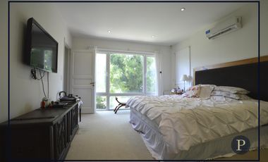 Venta privilegiado Chalet en Los Troncos