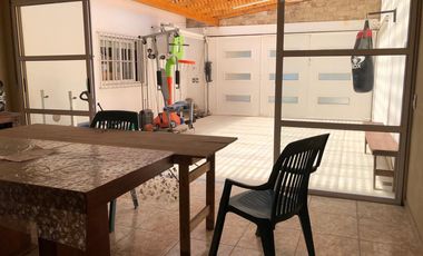 Chalet 4 amb 2 plantas con cochera